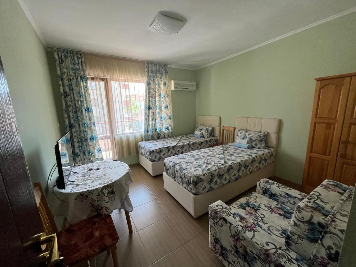 Daniel Guest House Νεσέμπαρ Εξωτερικό φωτογραφία