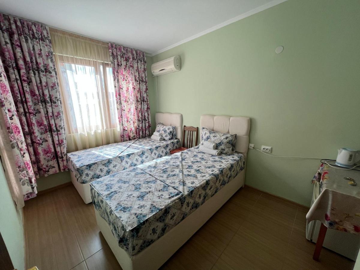 Daniel Guest House Νεσέμπαρ Εξωτερικό φωτογραφία