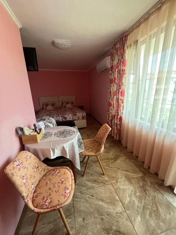 Daniel Guest House Νεσέμπαρ Εξωτερικό φωτογραφία