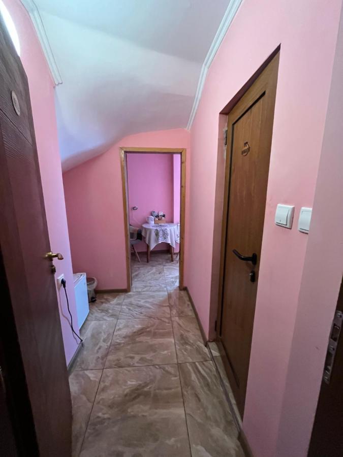Daniel Guest House Νεσέμπαρ Εξωτερικό φωτογραφία