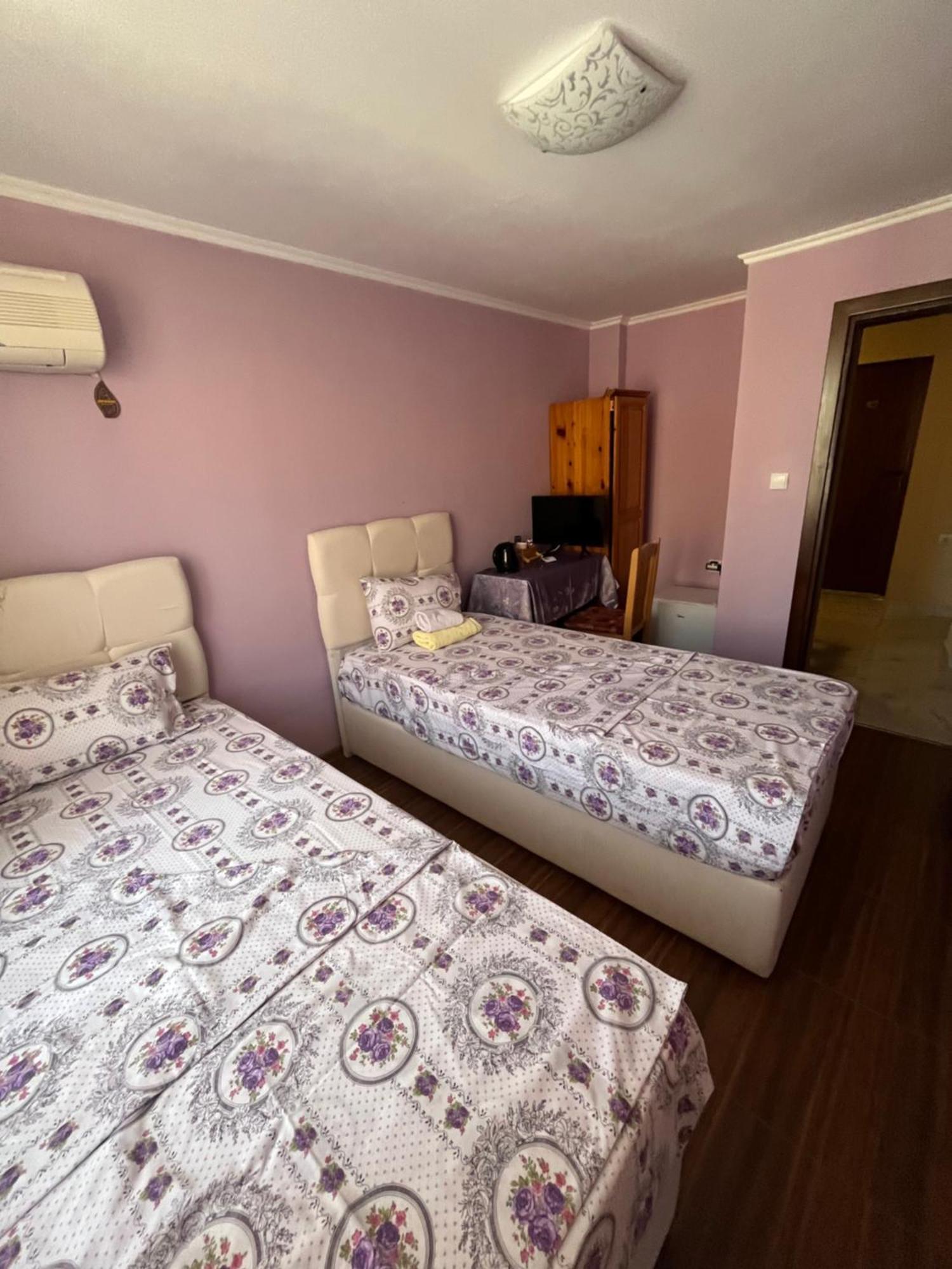 Daniel Guest House Νεσέμπαρ Εξωτερικό φωτογραφία