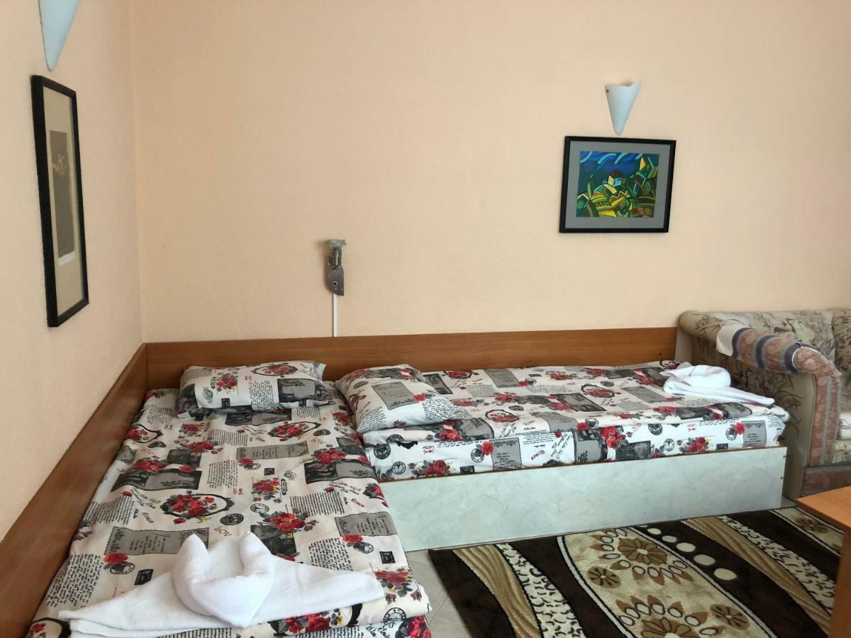 Daniel Guest House Νεσέμπαρ Εξωτερικό φωτογραφία