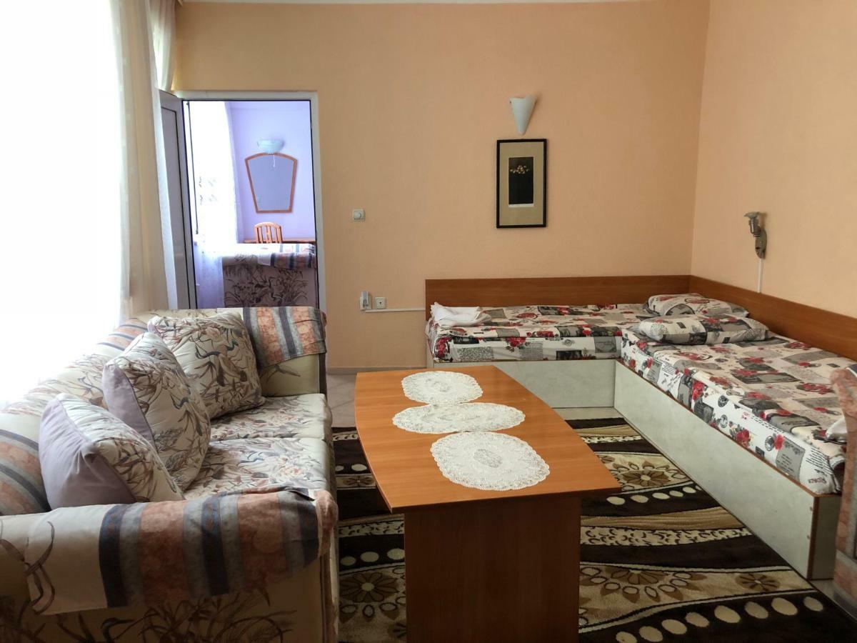 Daniel Guest House Νεσέμπαρ Εξωτερικό φωτογραφία